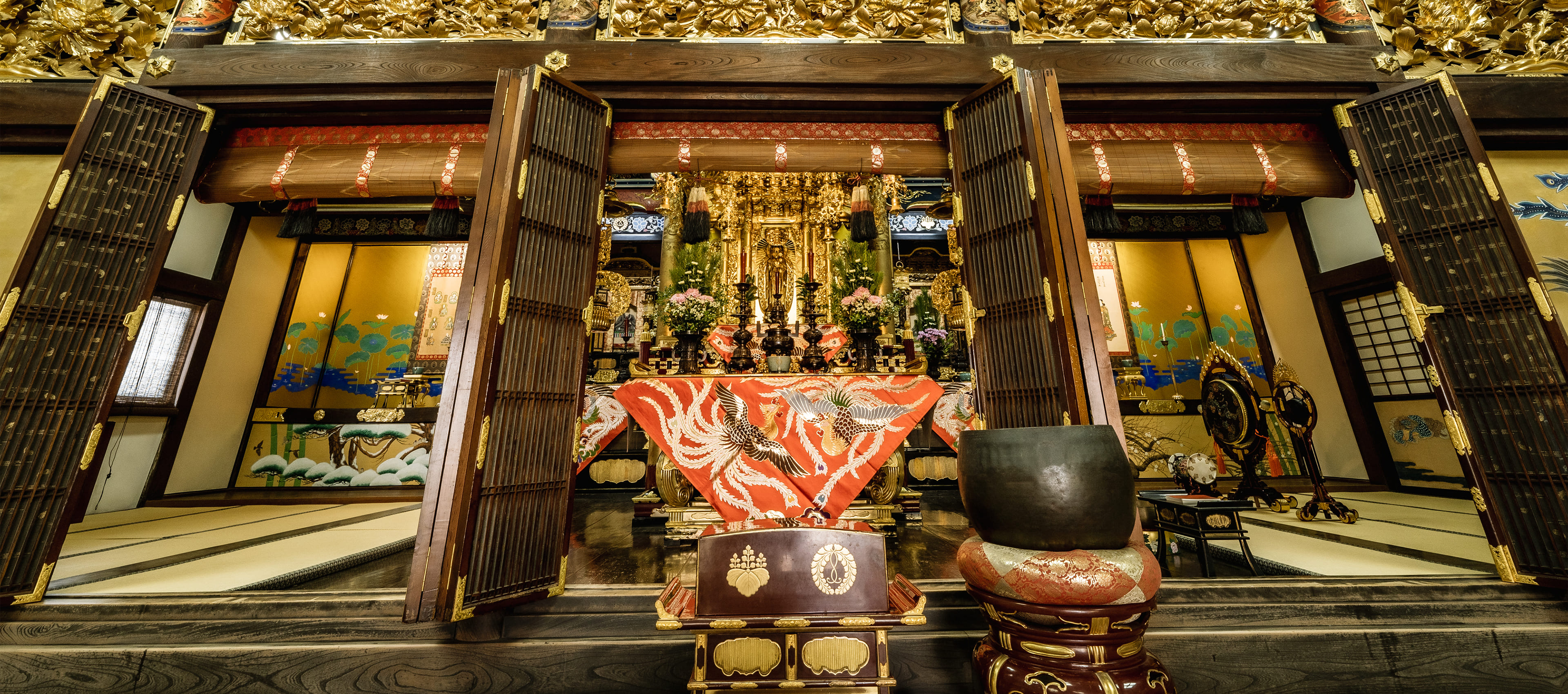 小倉北区のお寺善龍寺の本堂